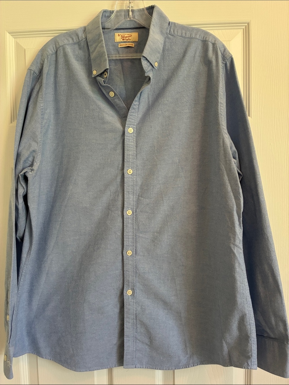 Men's Casual Button-Down Shirt — Light Blue Heritage Slim Fit